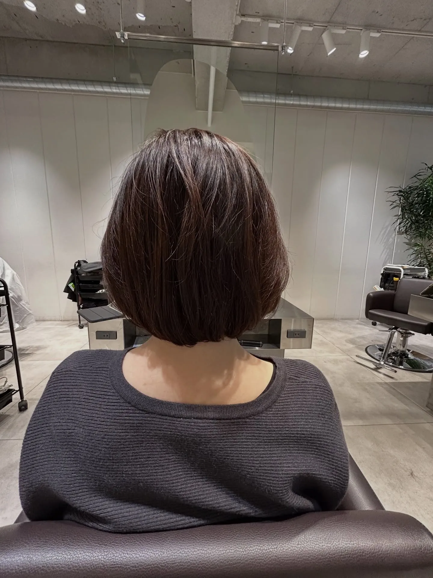 4ヶ月前のパーマを活かしてワンカールボブ！