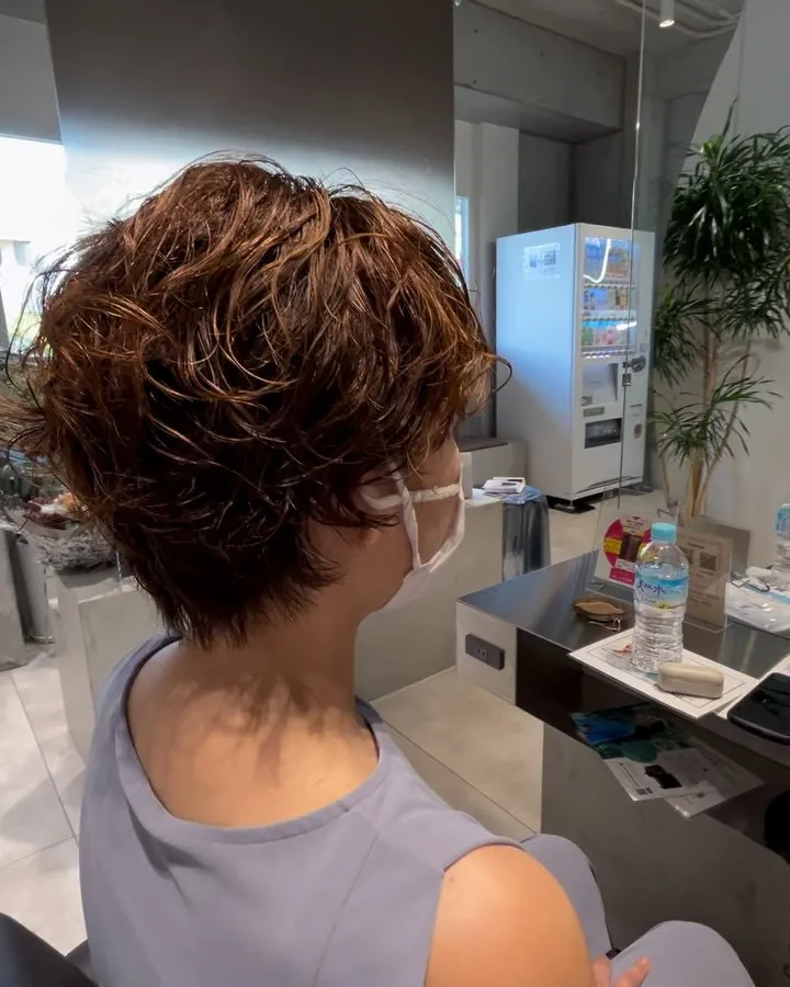 ショートヘアー